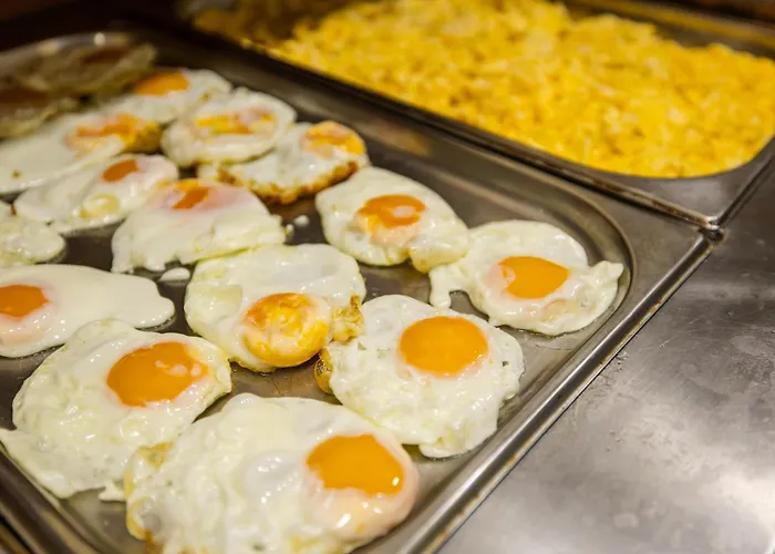 славянски Хотел 3*