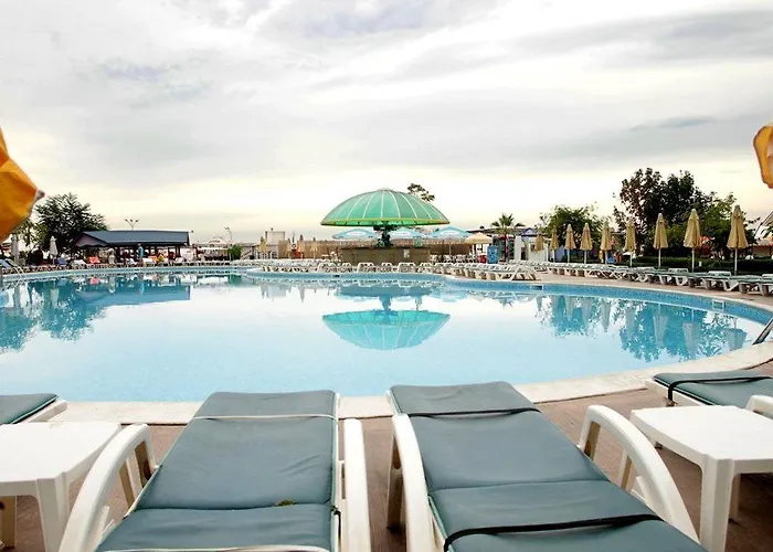 Хотел славянски 3*