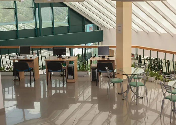 славянски 3*