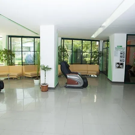 Slavyanski 3* Sluneční pobřeží