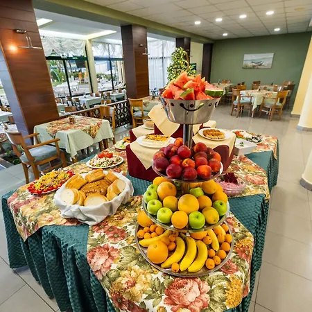 Szálloda Slavyanski 3*