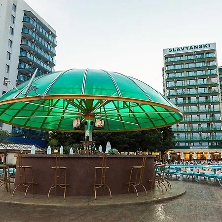Slavyanski Hotel