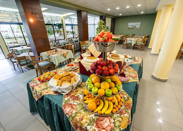 Hotell Slavyanski 3*