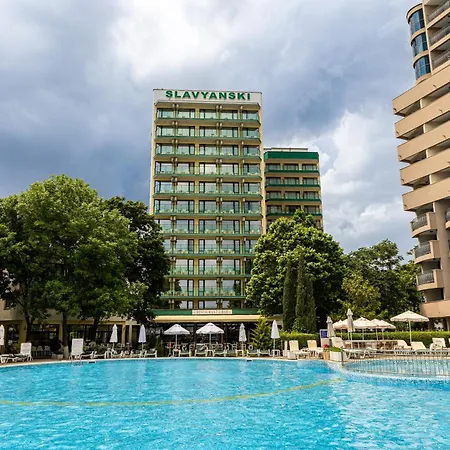 Slavyanski 3*